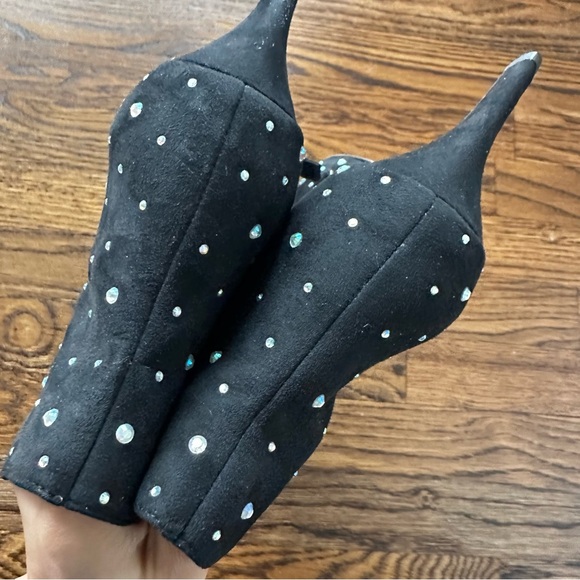 Leith Macee black rhinestone ankle booties US 8 | evening | black tie - Picture 15 of 16